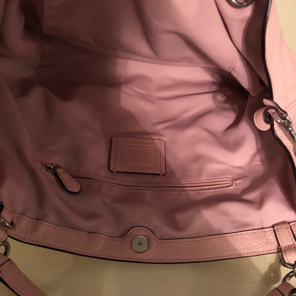 Coach purse - Picture 3 of 7